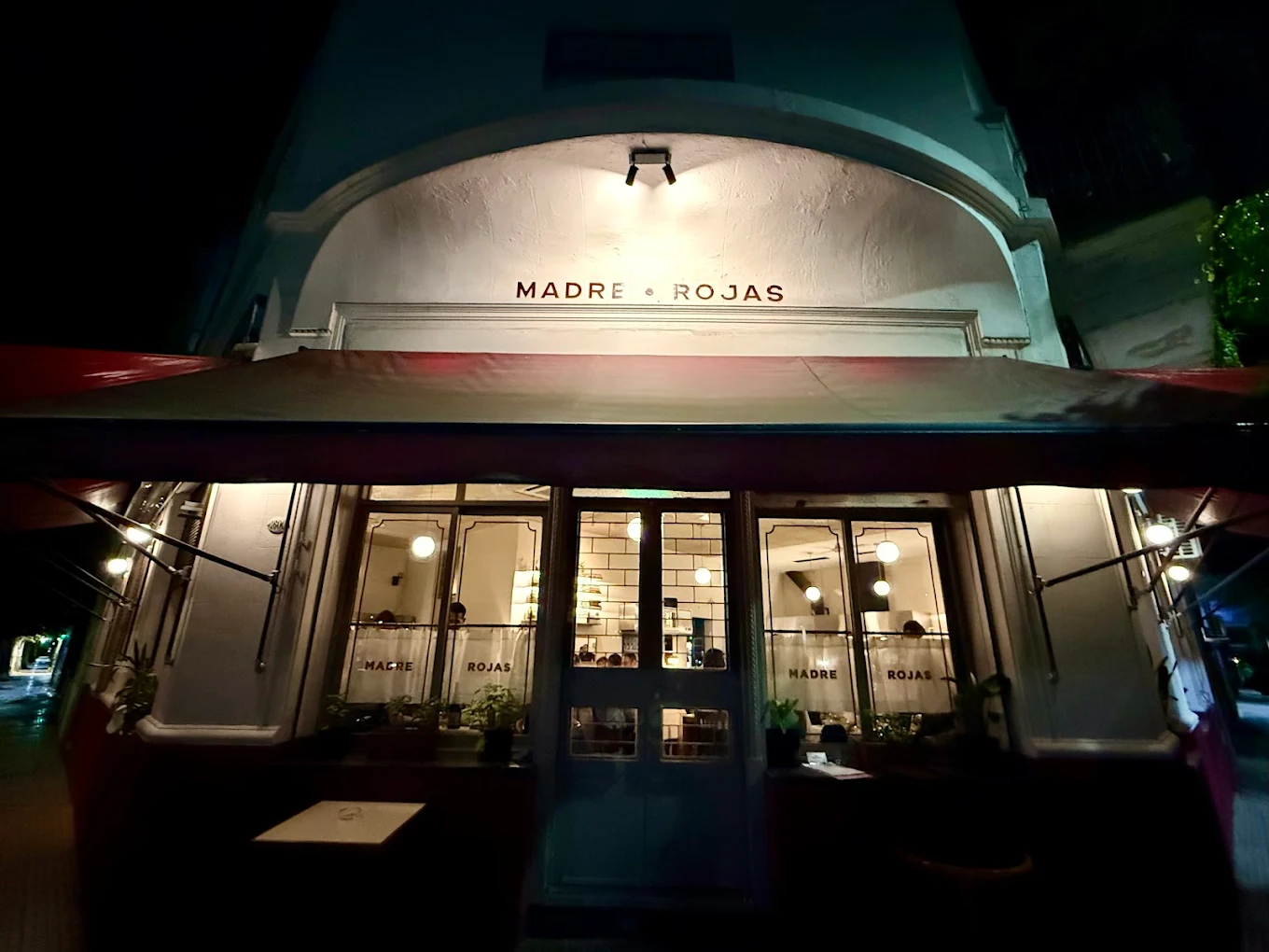 madre rojas grill